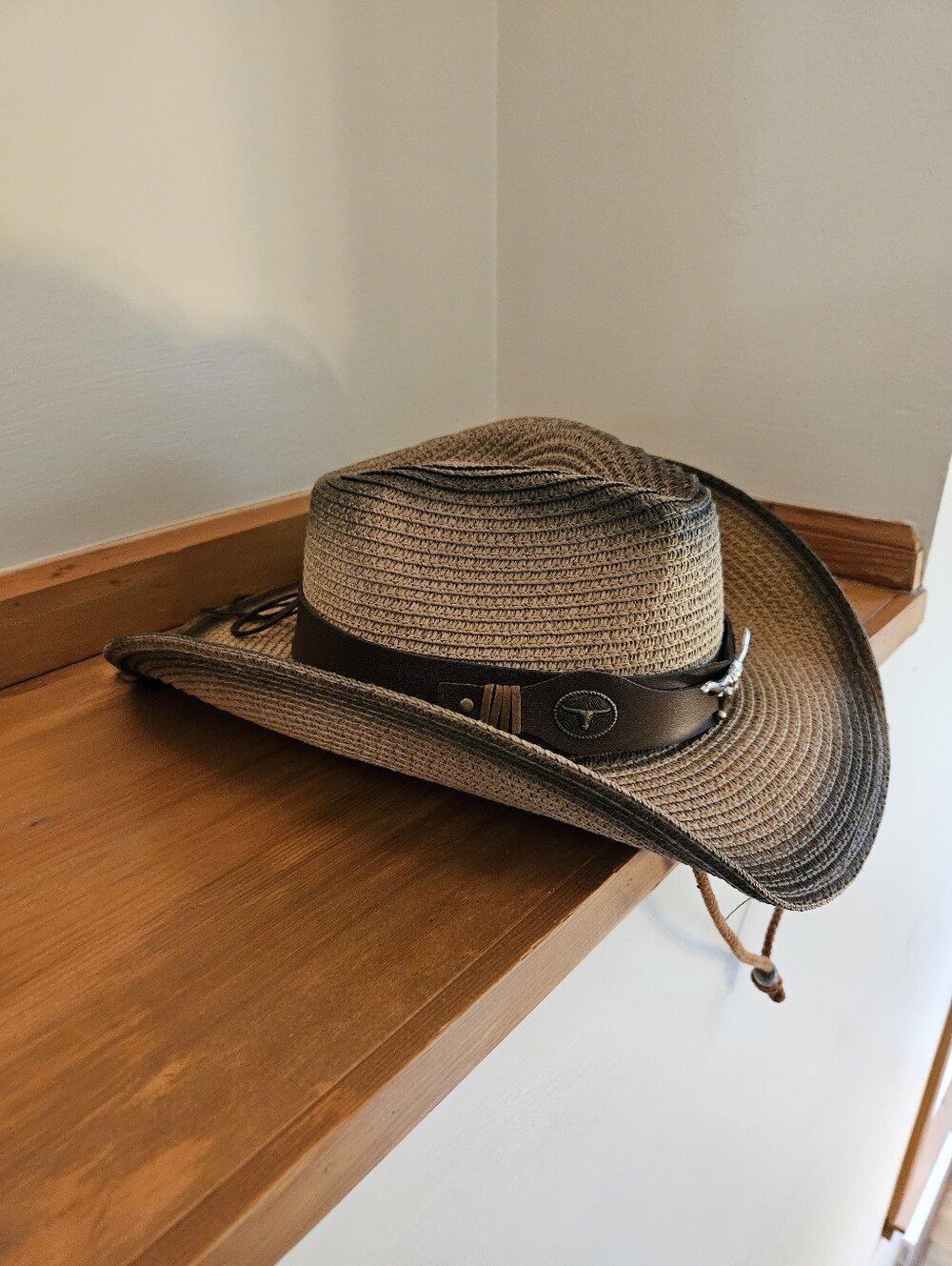 Two Tone Western Cowgirl Straw Hat With Longhorn - Picture 3 of 10